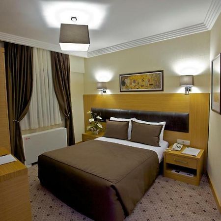 Mirilayon Hotel - Old Town Istanbul Bilik gambar