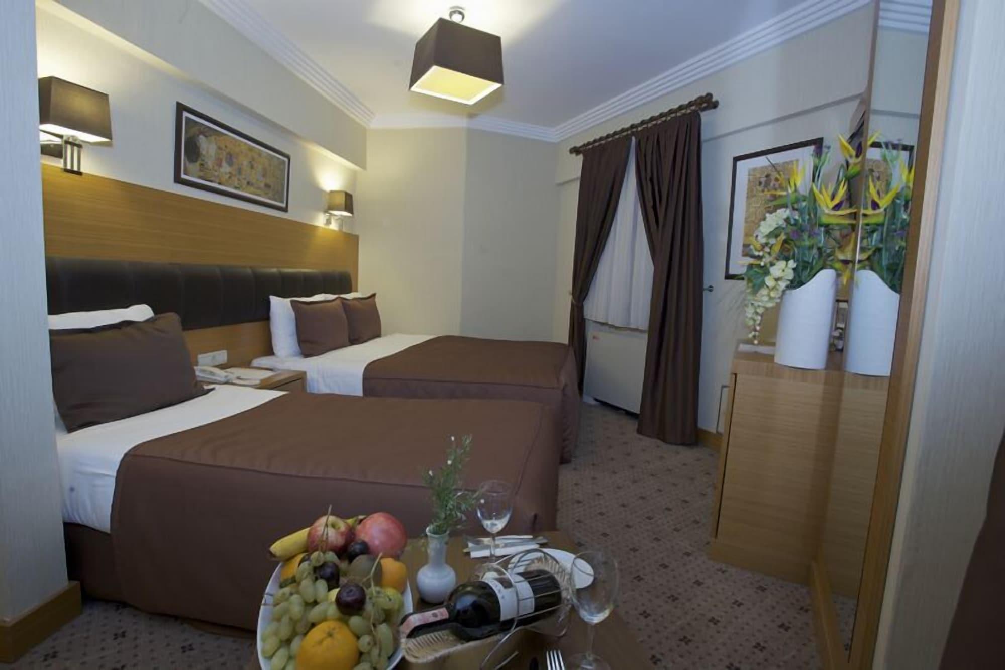 Mirilayon Hotel - Old Town Istanbul Luaran gambar